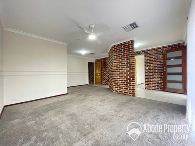 11 Parakeela Grove, Maddington