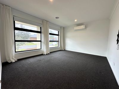 26 Canadian Avenue, Werribee
