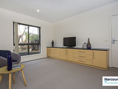 38 Crest Road, Queanbeyan