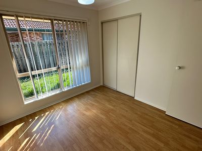 9 / 3 ROSEGUM PLACE, Redbank Plains