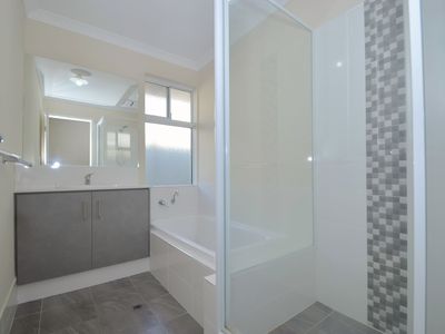 40 Sittella Gardens, East Cannington