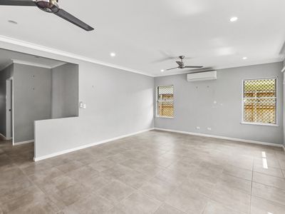 48 HIGHFIELD CIRCUIT, Bentley Park