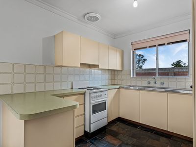 10 / 11 Gibson Court, Morley