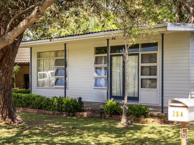 20 & 20a Banksia Street, Canton Beach
