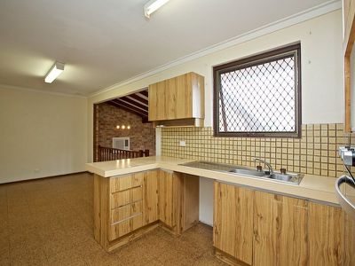 4 Sandringham Street, Trigg
