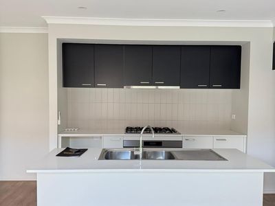 18 NEWFOUNDLAND CIRCUIT, Bonnie Brook