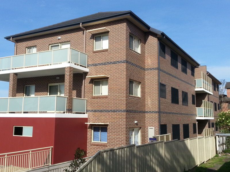 4 / 4 Bridge Street, Homebush