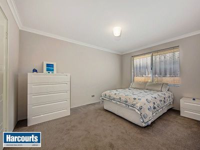 6 Jetty Loop, Yanchep