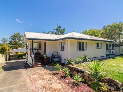 19 Luprena Street, Mansfield