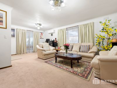 15 Kaye Court, Dandenong North