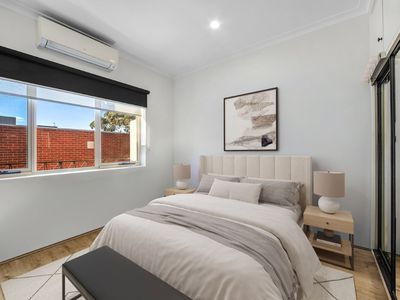 8 / 1A Gilbertson Street, Essendon