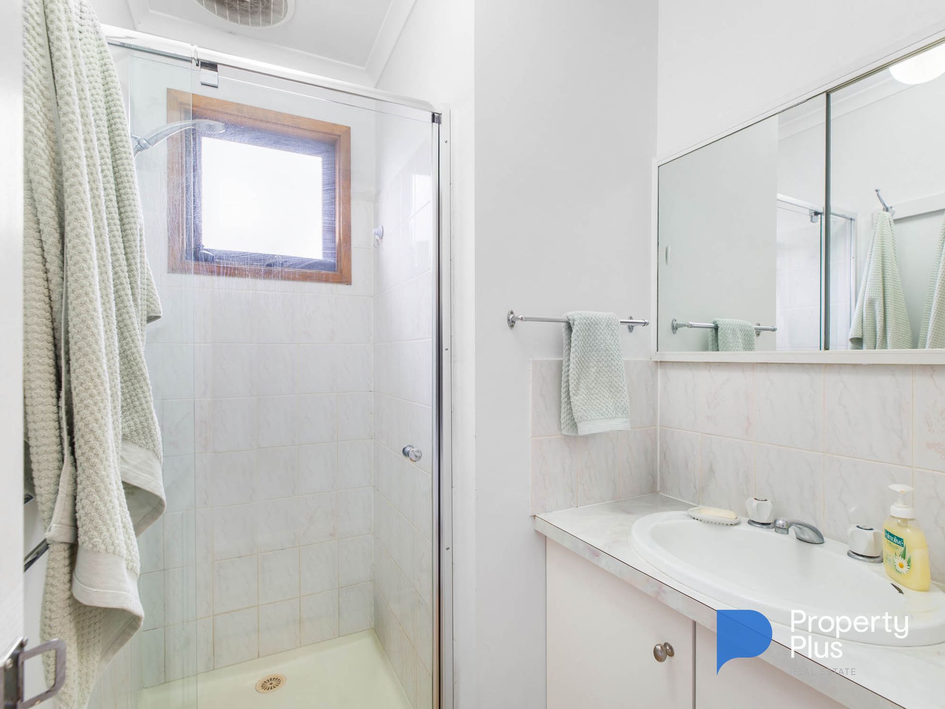 7 / 9 Crusoe Road, Kangaroo Flat