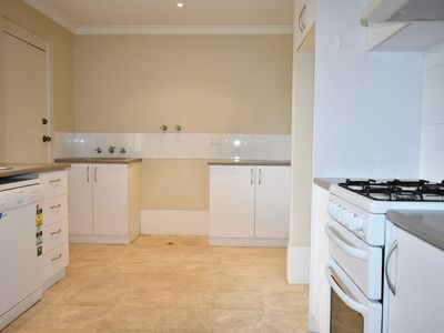 8/31 Stanley Street, Scarborough