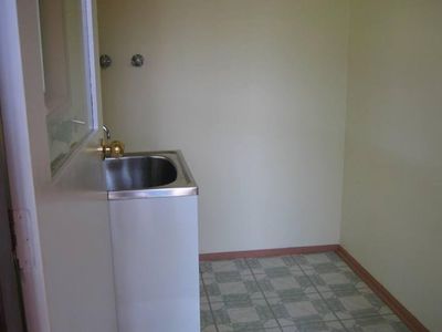 3 Bourke Street, Barrack Heights