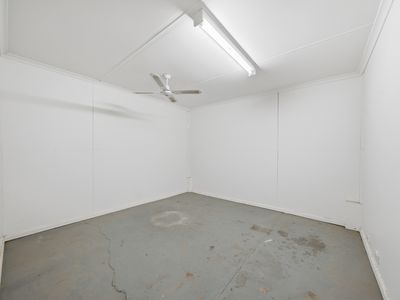 2 / 145 WIMBLE STREET, Seymour