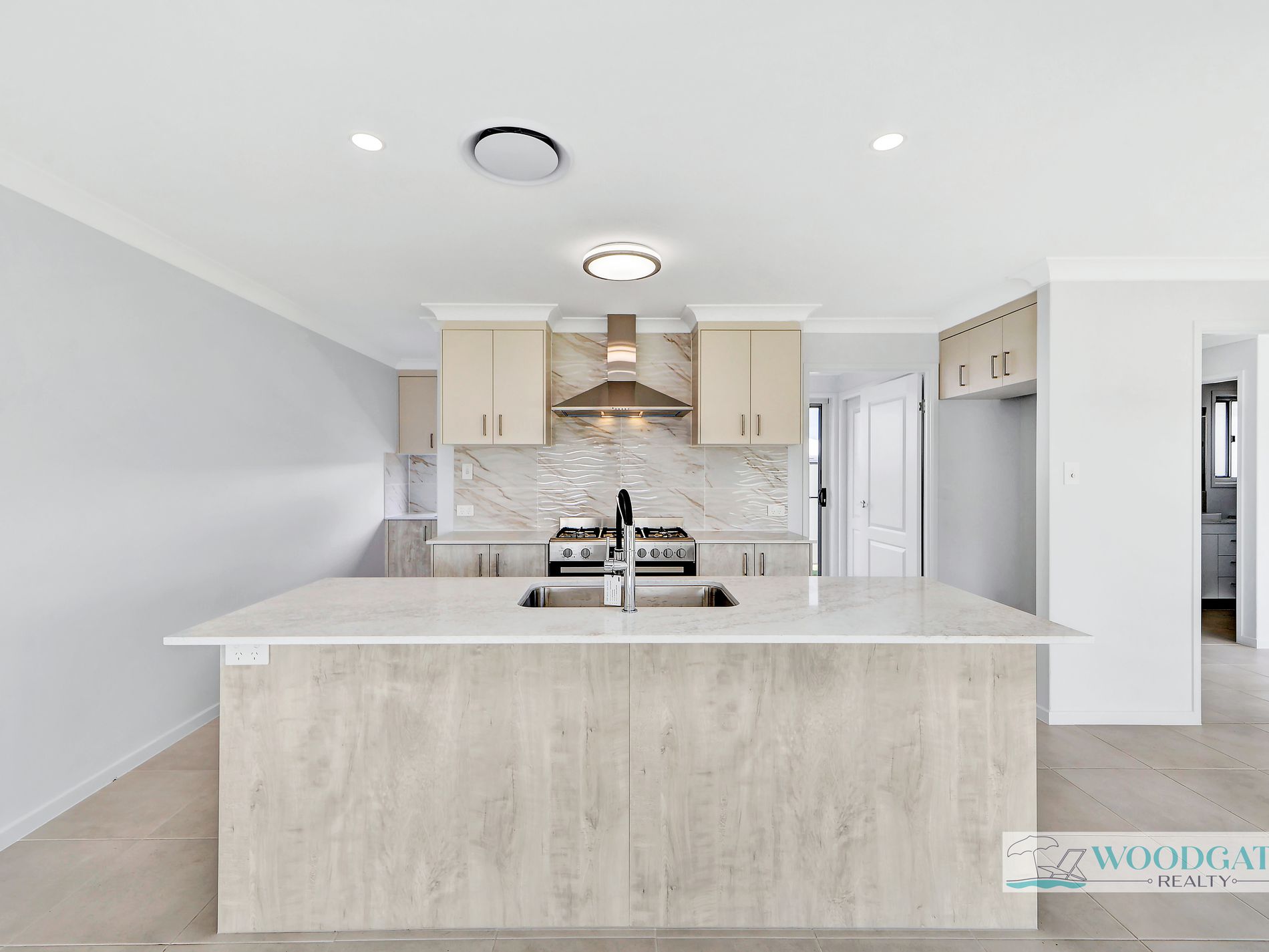 11 GULL STREET, Woodgate