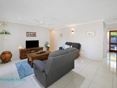 4 Schooner Ct, Woodgate