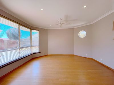40 Broadbent Loop, Leeming