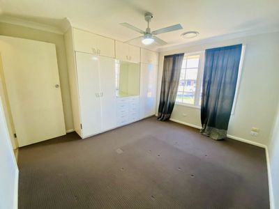 1 Mackay Drive, Dubbo