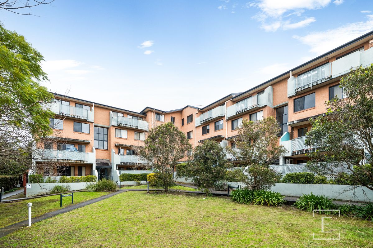 12 / 68-70 Courallie Ave, Homebush West