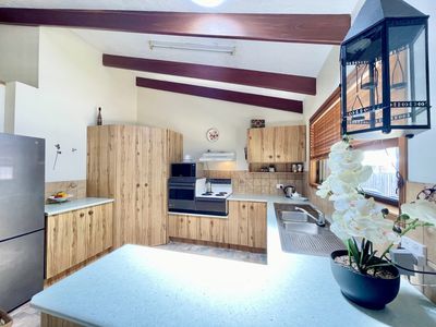9 Vanda Street, Urangan
