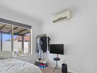 33 Seidler Avenue, Coombabah