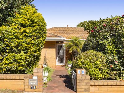 18 Sidney Street, North Toowoomba