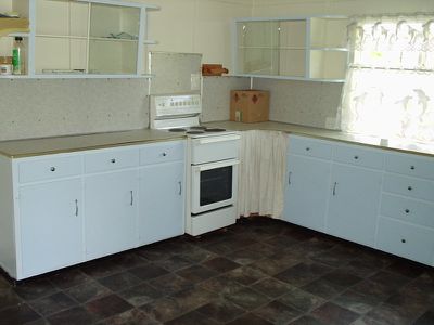 35 Deacon Street, Basin Pocket