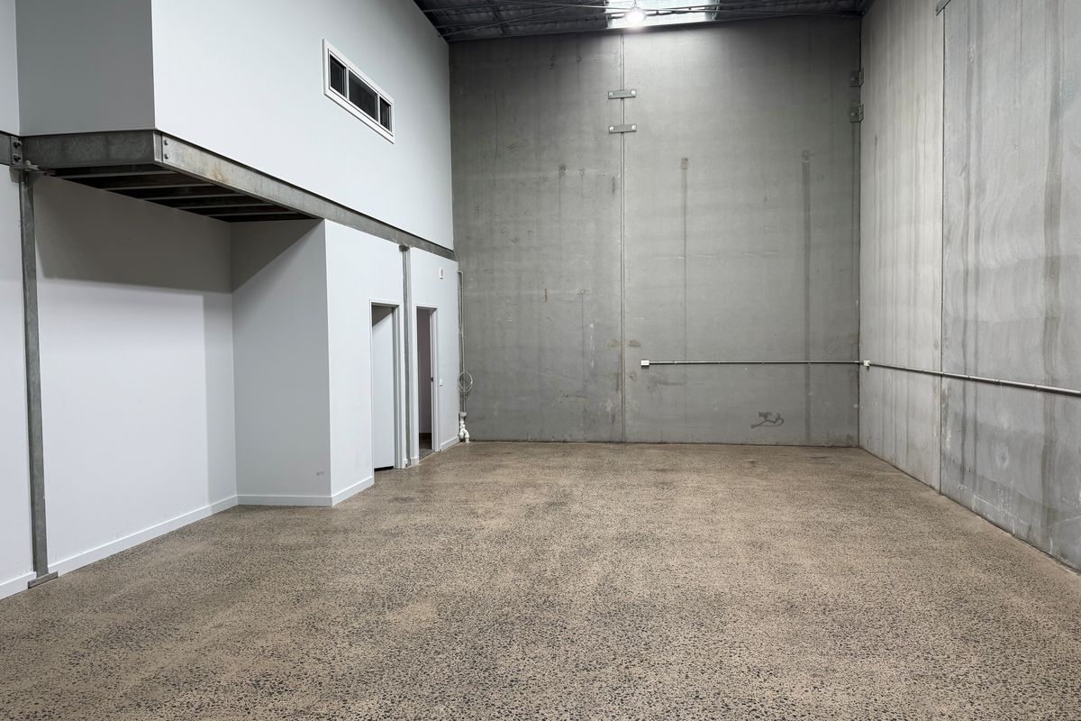 10 / 7 Waynote Place, Unanderra