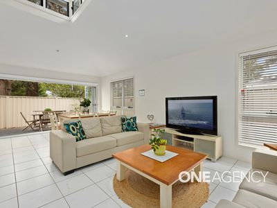 4 / 5 Keppel Street, Huskisson