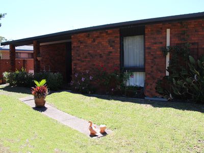 11 Rest Point Parade, Tuncurry