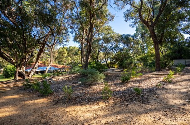 18 Oak Way, Baldivis