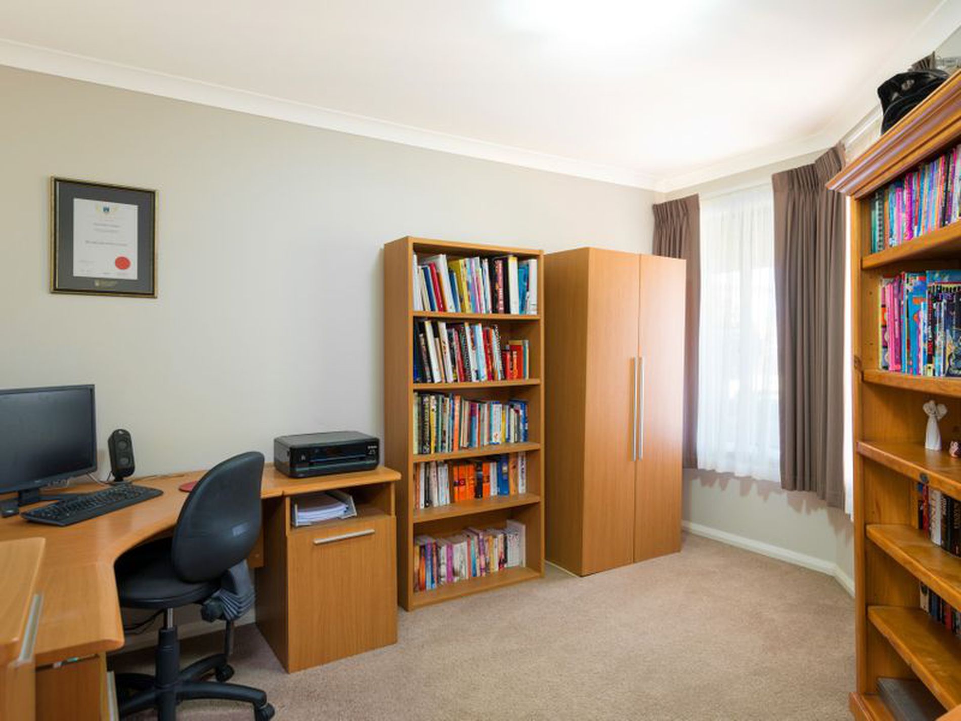 16 Vitali Crescent, Somerville