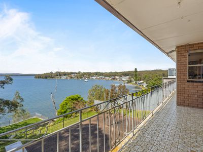 23 Beach Road, Balcolyn