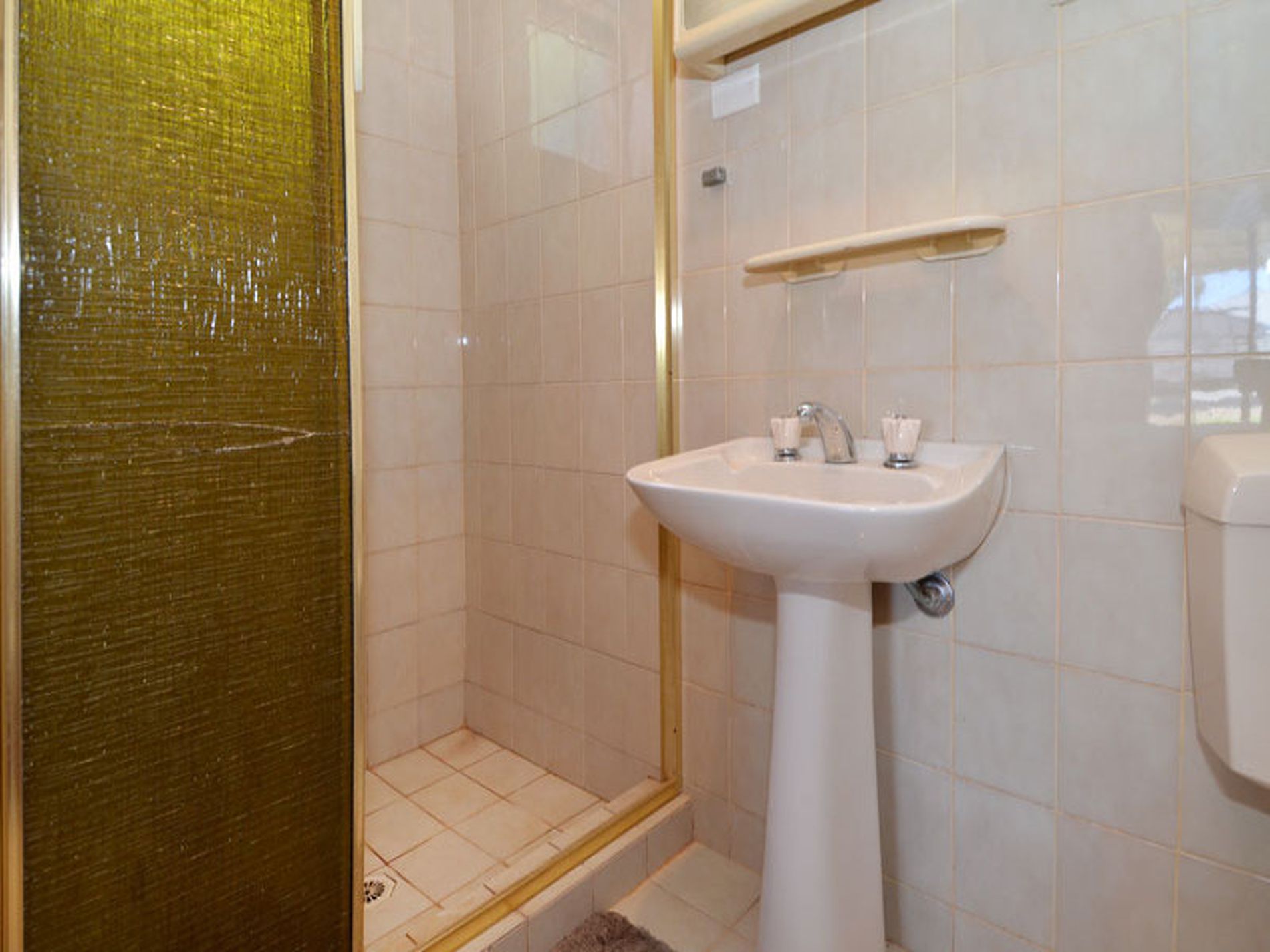 80 Federal Road, Boulder