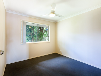 8 Redstart Street, Upper Coomera