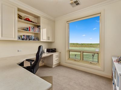 212 Wynham Road, Moorak