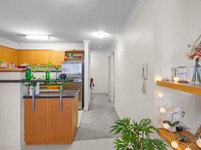 6 / 116 Mounts Bay Road, Perth