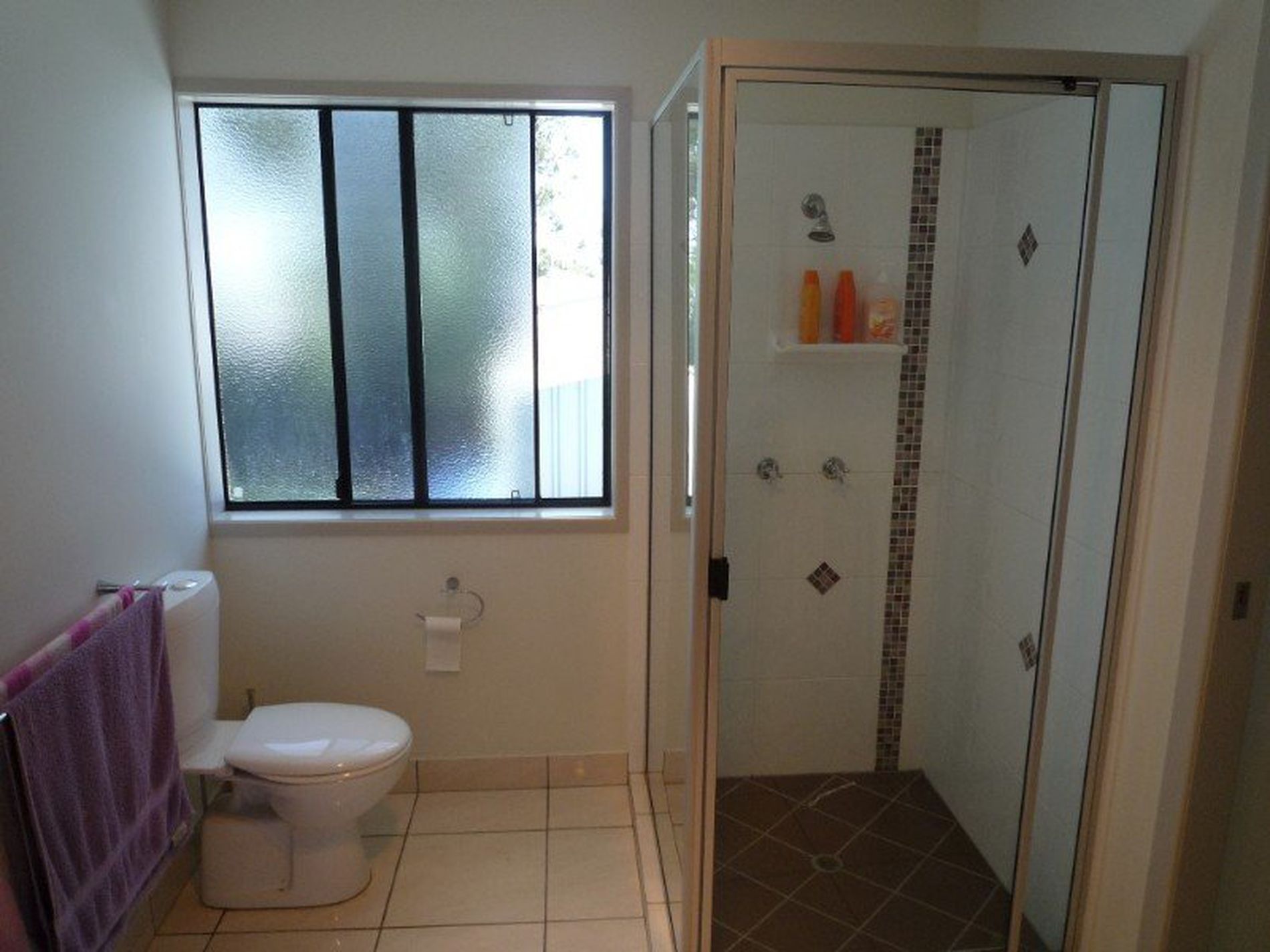 40 First Avenue, Woodgate