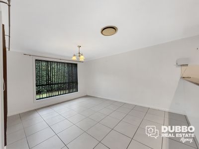 10 Holmwood Drive, Dubbo