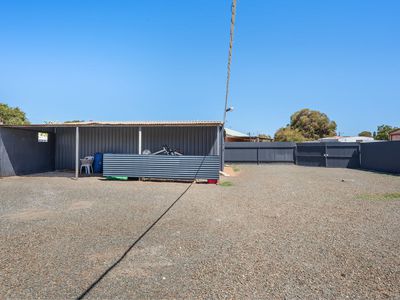 184 Bourke Street, Piccadilly