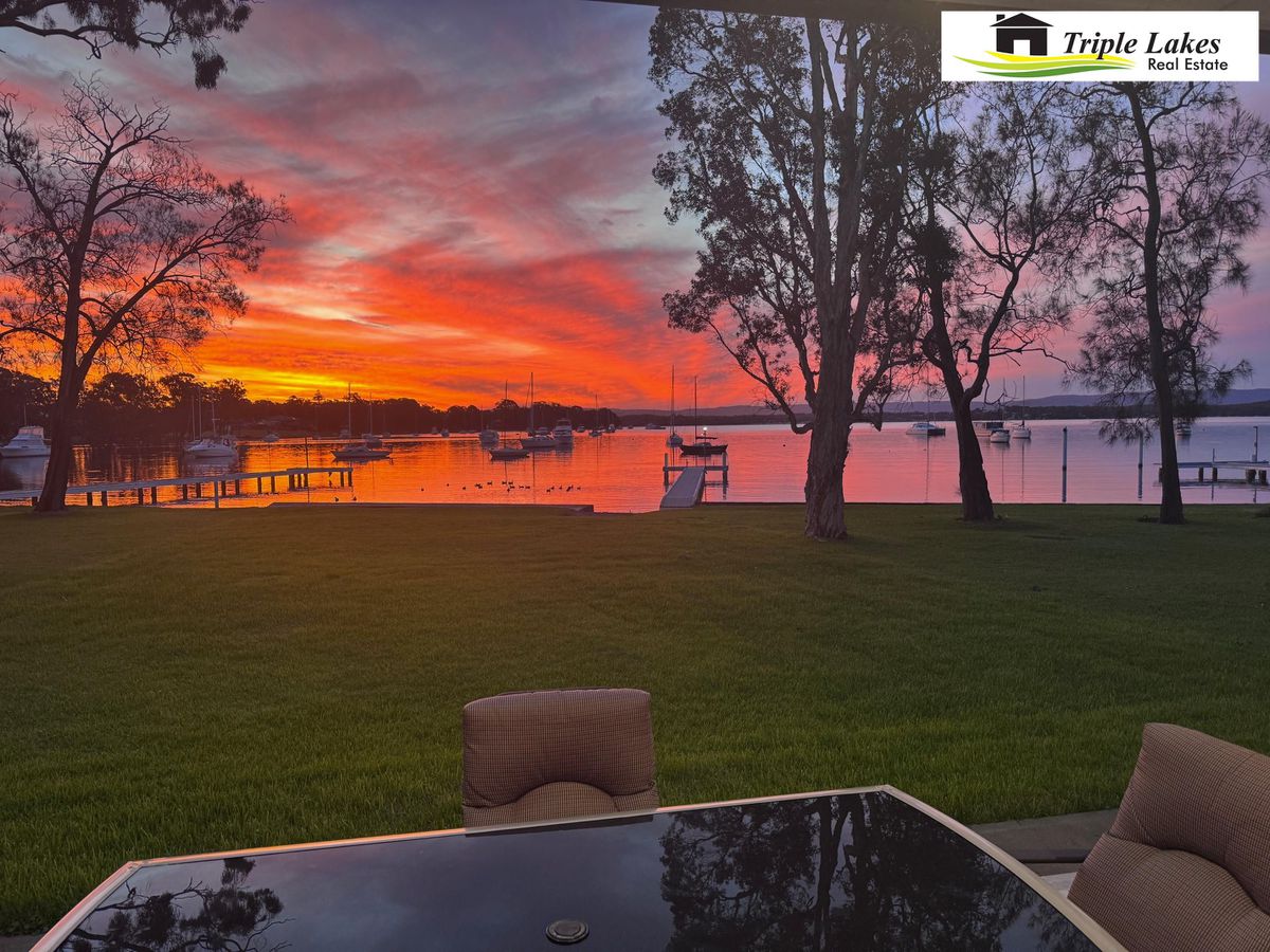 12 Gordon Avenue, Summerland Point