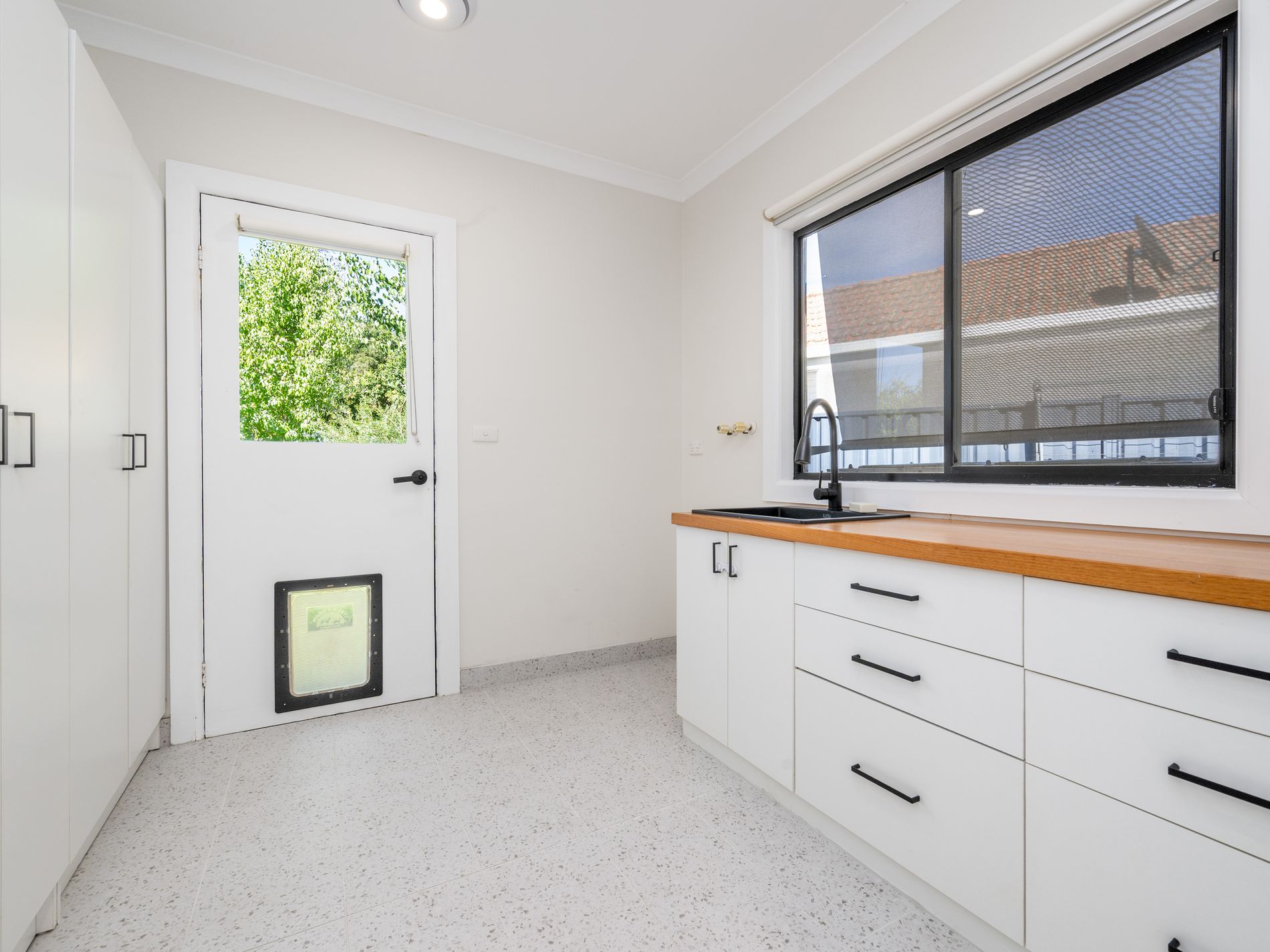 6 GLOUCESTER CRESCENT , Shepparton