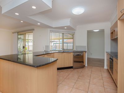 4 Torrens Court, Coombabah