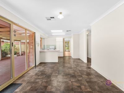 47 Lakesend Road, Thornlie