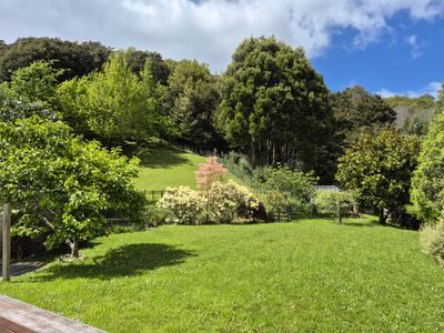 5C Janet Frame Way, Whitemans Valley