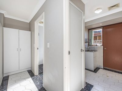 32 Jubilee Drive, Waikiki