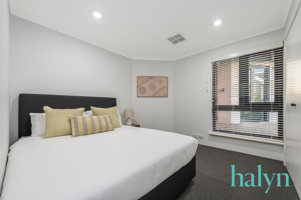 82 Sylvan Crescent, Leeming