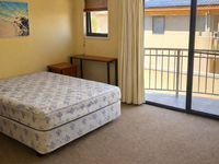 4 University Drive, Robina