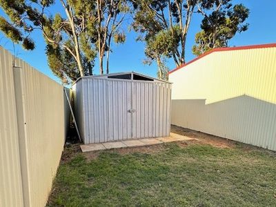 2 Rabbish Place, South Kalgoorlie